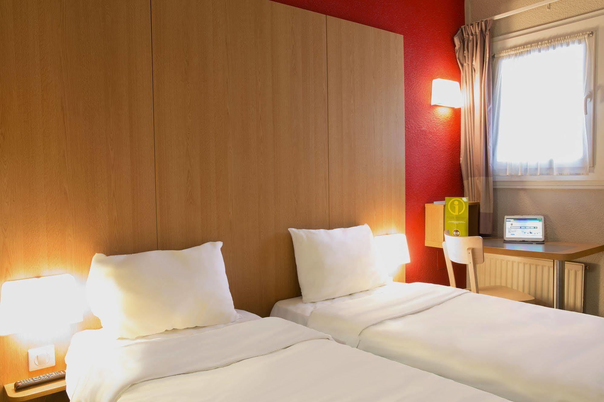 B&B Hotel Toulon Ollioules Exterior photo